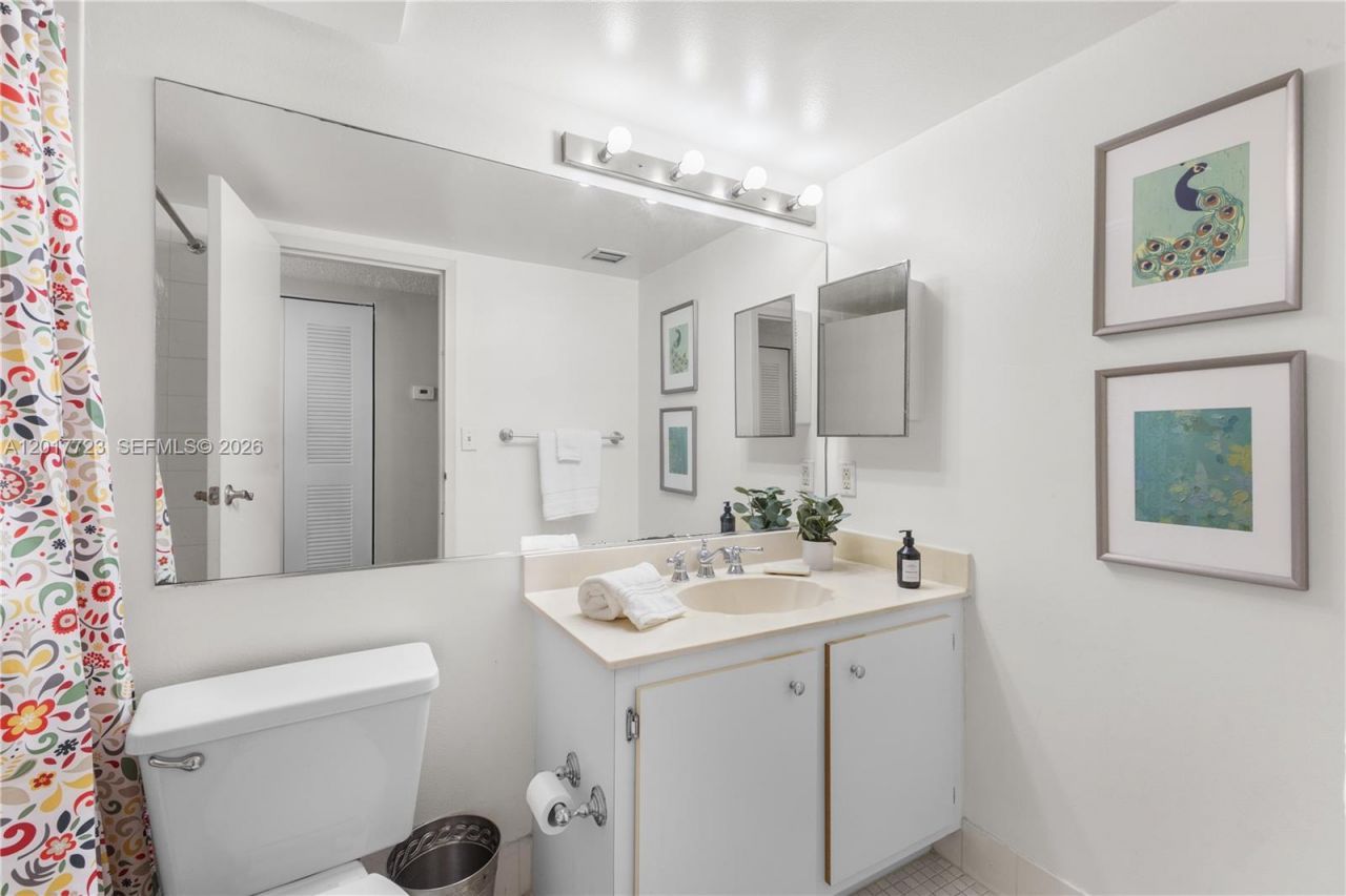 7601 E Treasure Dr , Unit 2001, North Bay Village, FL 33141 Photo
