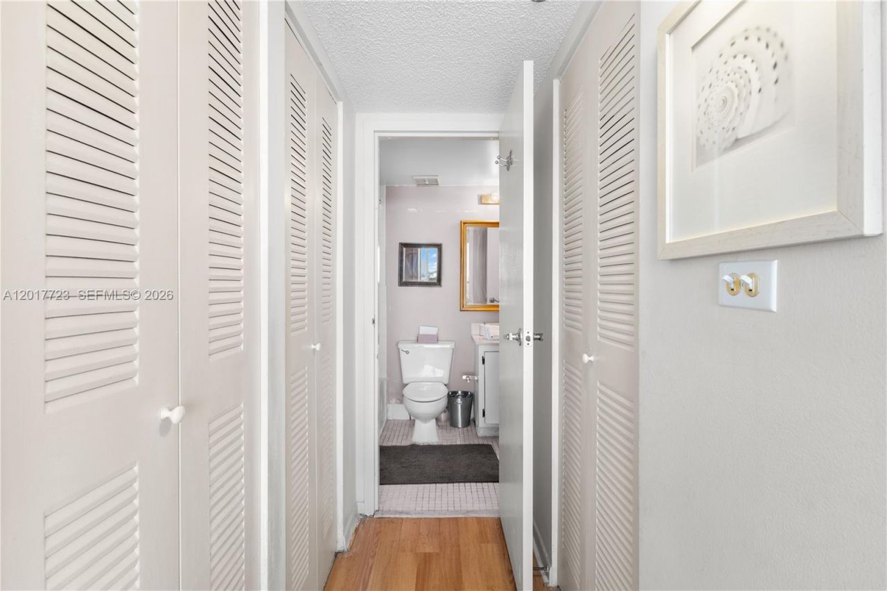 7601 E Treasure Dr , Unit 2001, North Bay Village, FL 33141 Photo