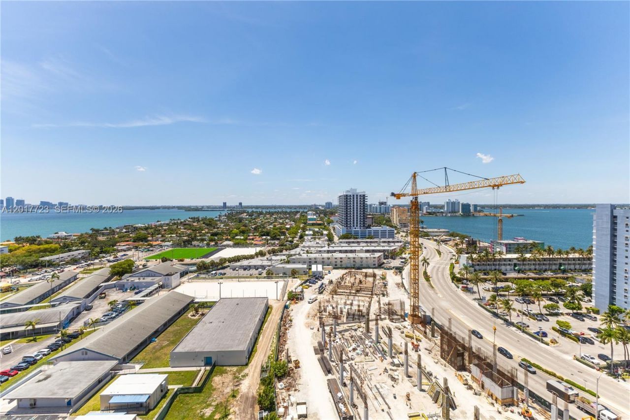 7601 E Treasure Dr , Unit 2001, North Bay Village, FL 33141 Photo