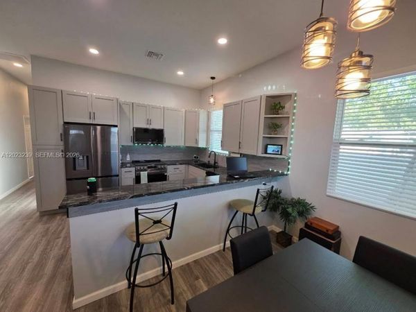 6165 136 ave N , Clearwater, FL 33760