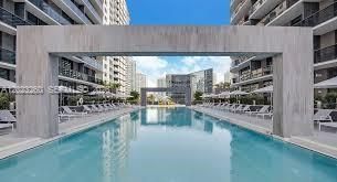 45 SW 9th St, Unit 2908, Miami, FL 33130 Photo