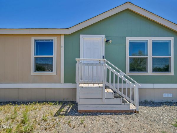5180 Miwok Drive, Silver Springs, NV 89429