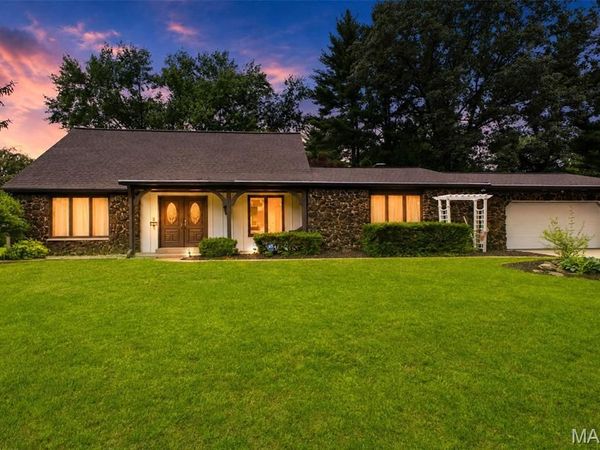 5 Dahlia Lane , Belleville, IL 62221