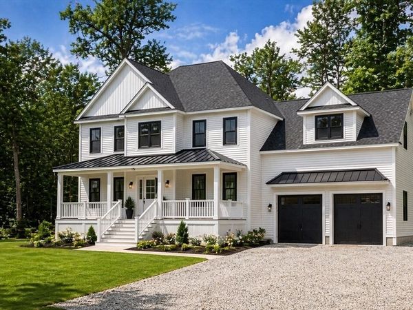 32 Mendon St, Upton, MA 01568