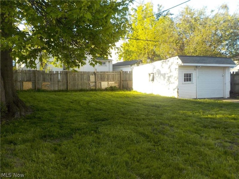 3912 Oak Park Avenue, Cleveland, OH 44109 Photo 27