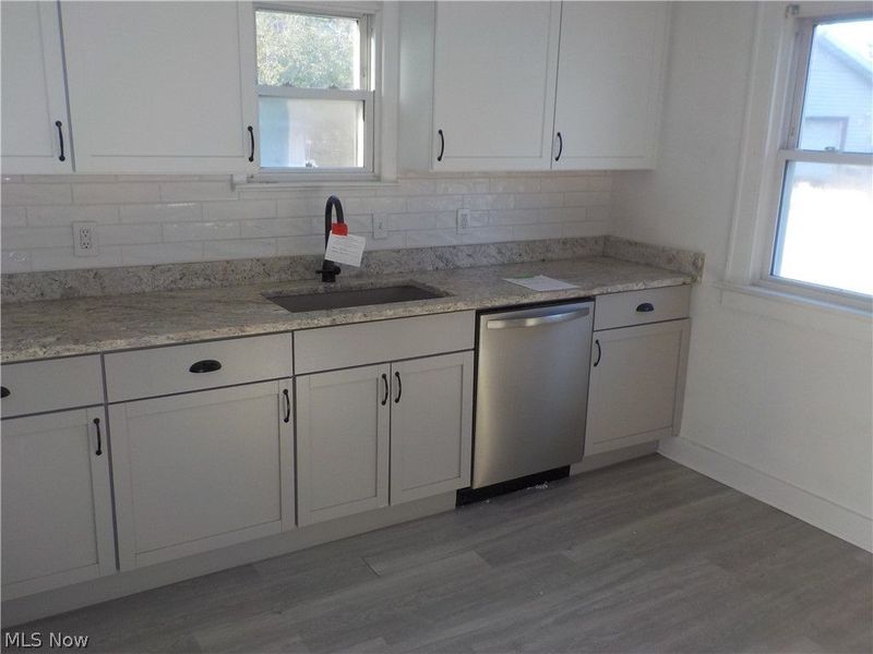 3912 Oak Park Avenue, Cleveland, OH 44109 Photo 7