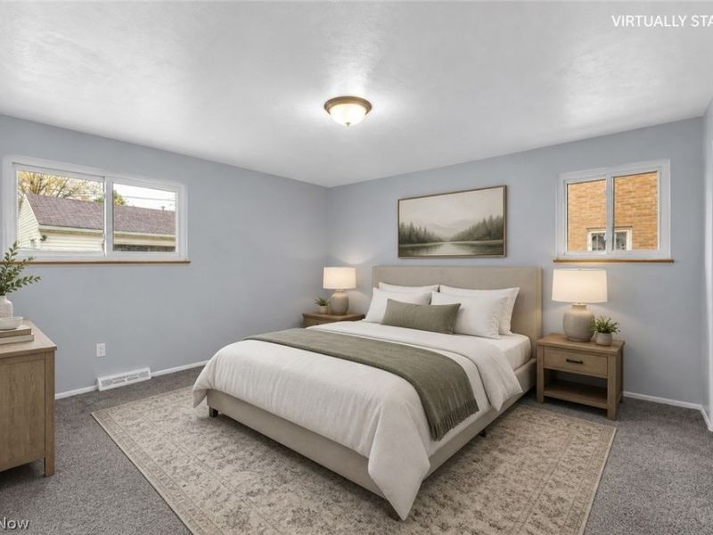 927 E 216th Street, Euclid, OH 44119 Photo 6