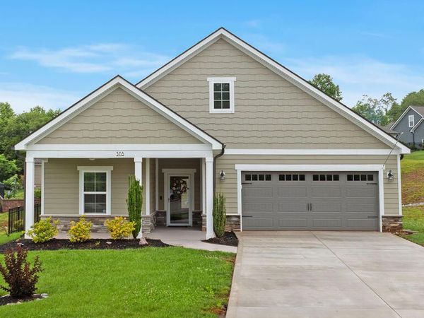 378 Cedar Branch Tr, Lenoir City, TN 37772