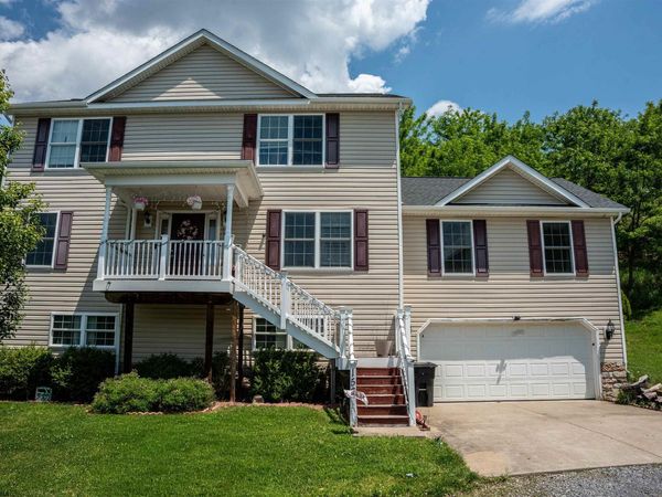 156 Auburn Drive, Morgantown, WV 26501