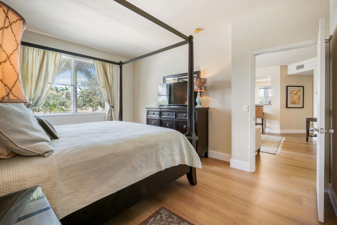 11028 Legacy Drive, Unit 203, Palm Beach Gardens, FL 33410 Photo