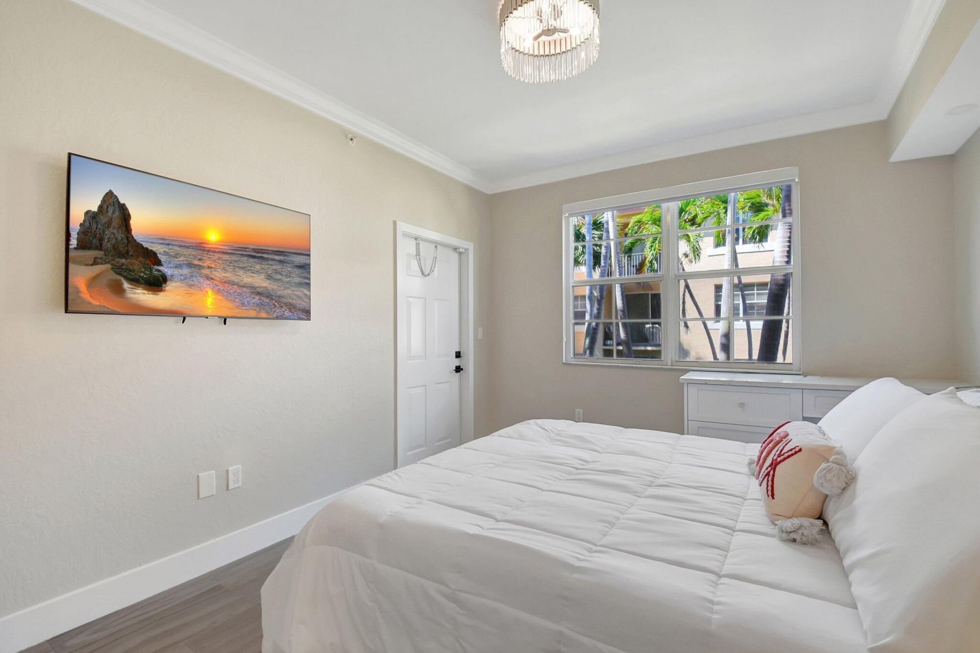 1803 N Flagler Drive, Unit 203, West Palm Beach, FL 33407 Photo