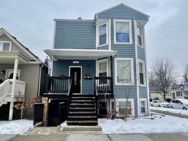 4155 W Roscoe Street , Chicago, IL 60641