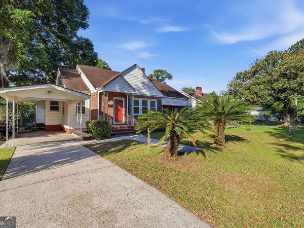 2103 E 37th Street, Savannah, GA 31404