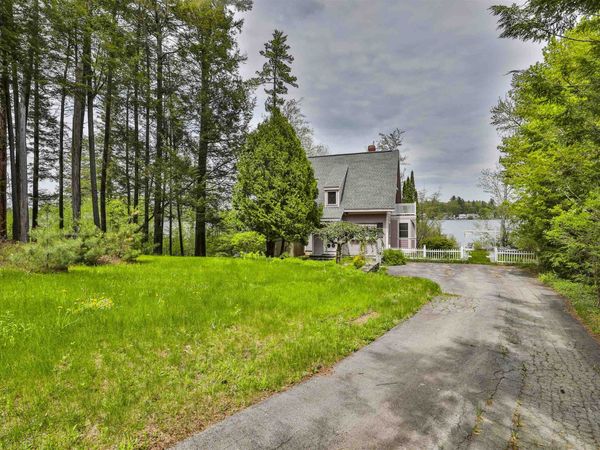 34 Baker Avenue, Deerfield, NH 03037