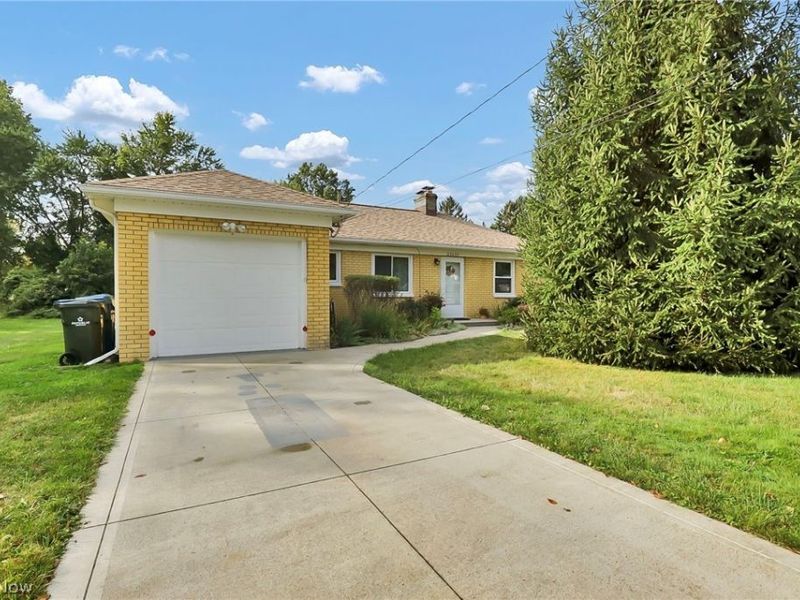 25255 Maple Ridge Road , North Olmsted, OH 44070 Photo 29