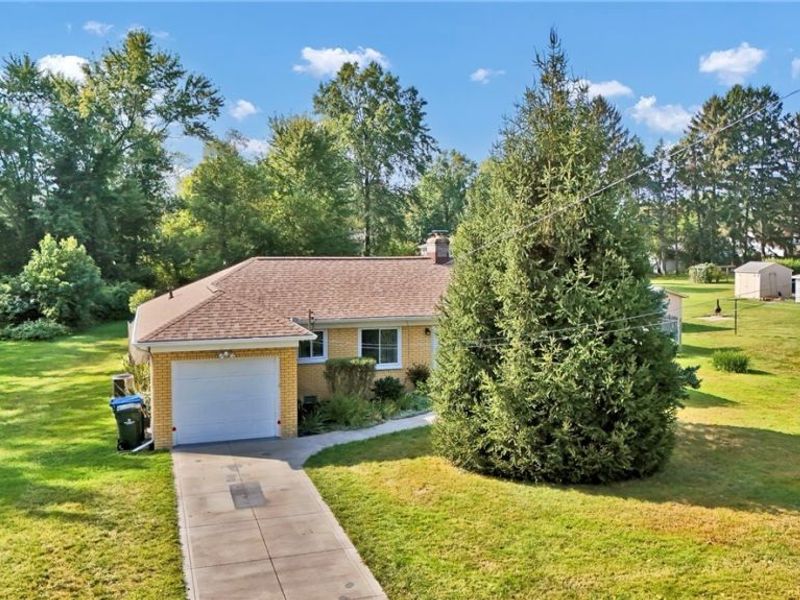 25255 Maple Ridge Road , North Olmsted, OH 44070 Photo 35