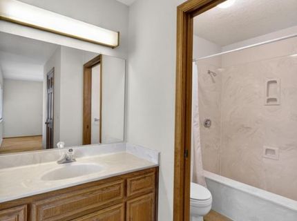 4090 River Woods Dr, Auburn, CA 95602 Photo