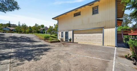 4090 River Woods Dr, Auburn, CA 95602 Photo