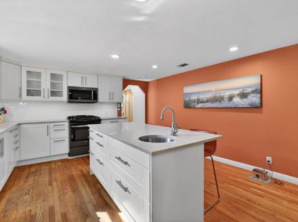 3957 Miller Way, Sacramento, CA 95817 Photo