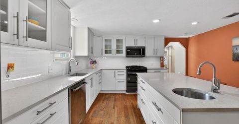 3957 Miller Way, Sacramento, CA 95817 Photo