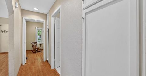 3957 Miller Way, Sacramento, CA 95817 Photo