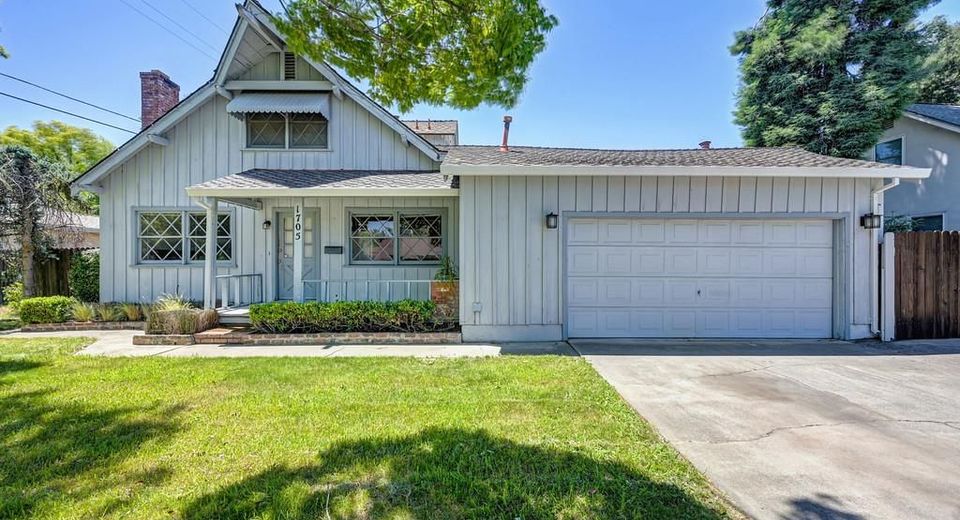 1705 Pluto Way, Sacramento, CA 95864 Photo