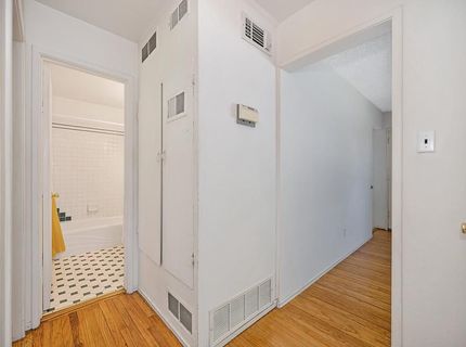1705 Pluto Way, Sacramento, CA 95864 Photo