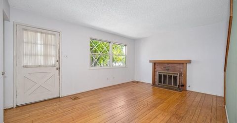 1705 Pluto Way, Sacramento, CA 95864 Photo