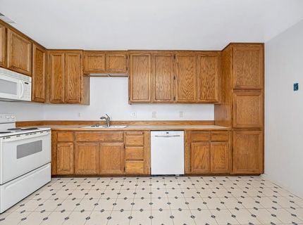 1705 Pluto Way, Sacramento, CA 95864 Photo