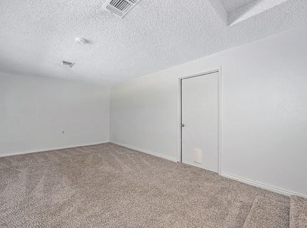 1705 Pluto Way, Sacramento, CA 95864 Photo