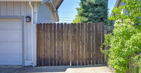1705 Pluto Way, Sacramento, CA 95864 Photo