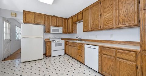 1705 Pluto Way, Sacramento, CA 95864 Photo