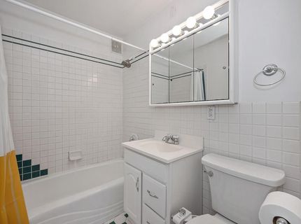 1705 Pluto Way, Sacramento, CA 95864 Photo