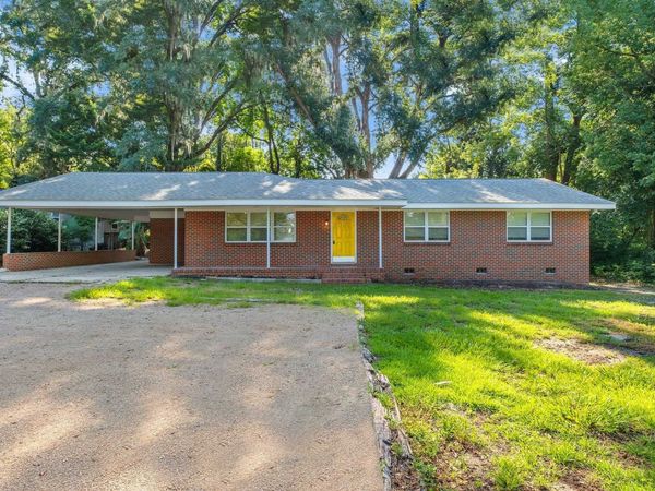 123 Columbia Drive , Tallahassee, FL 32304