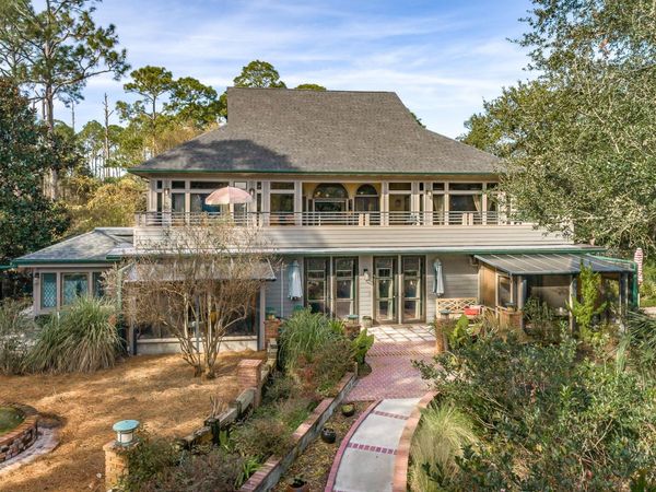 2285 W Highway 98 , Carrabelle, FL 32322