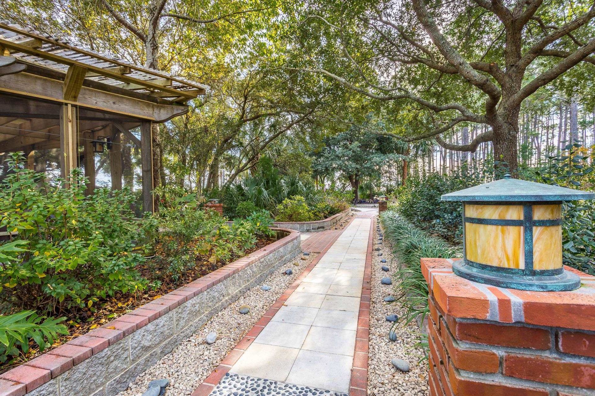 2285 W Highway 98, Carrabelle, FL 32322 Photo