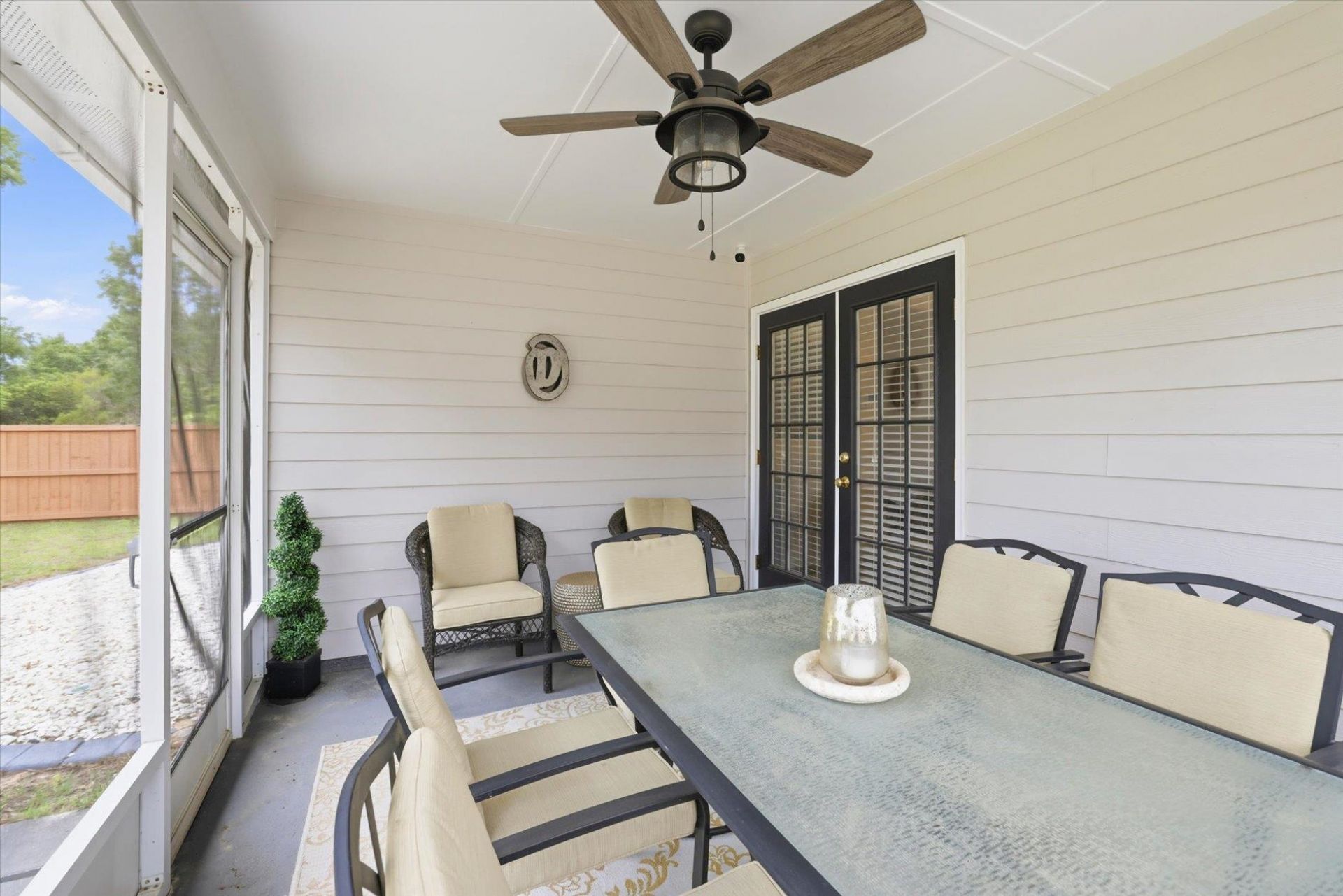 21 Stevens Drive , Midway, FL 32343 Photo