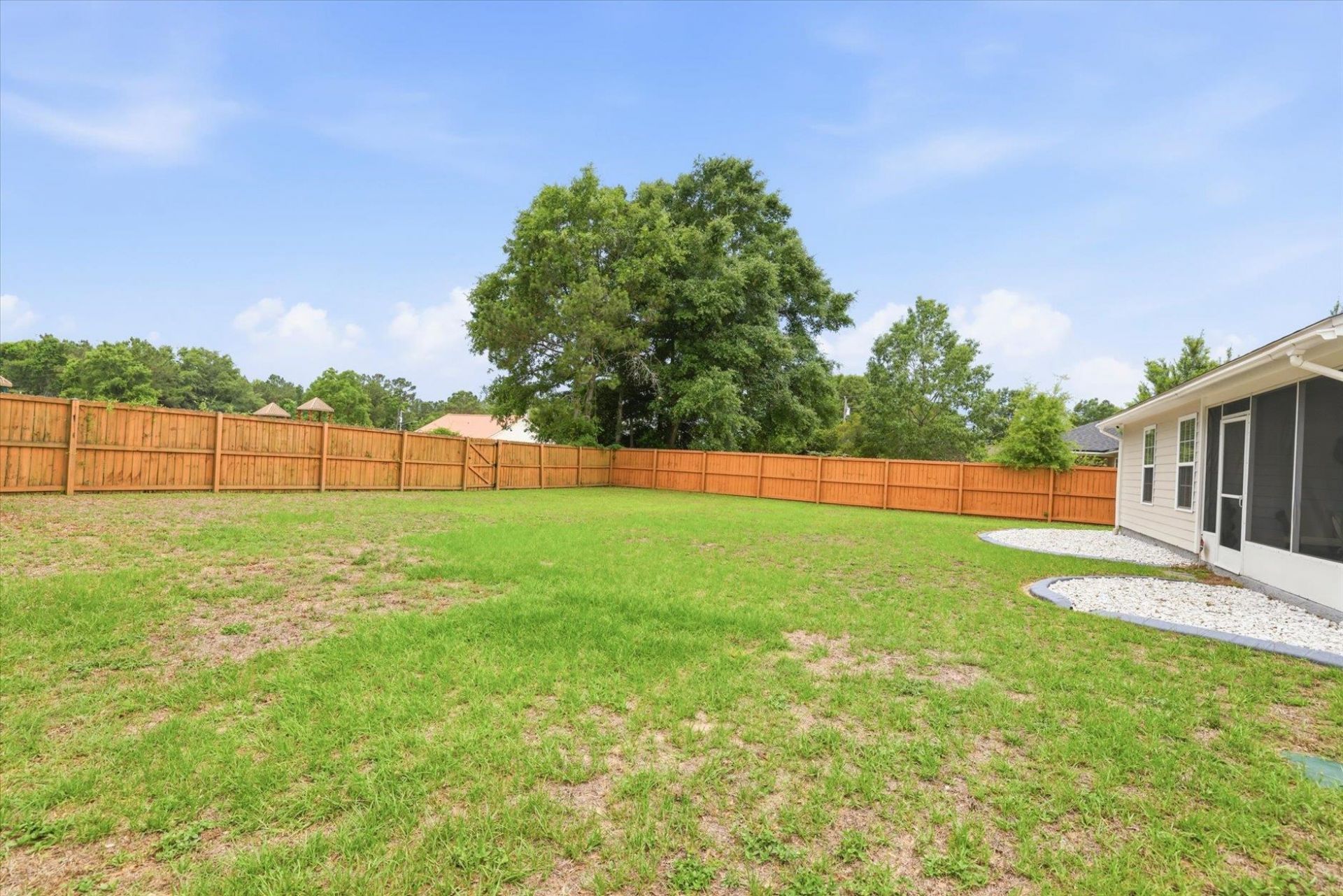 21 Stevens Drive , Midway, FL 32343 Photo