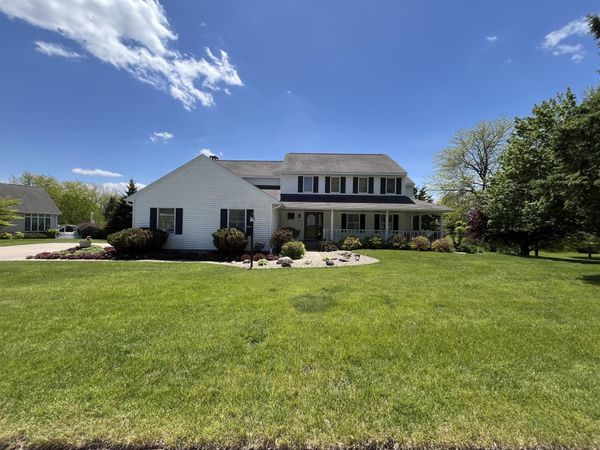 1204 NE 1st Avenue, Waverly, IA 50677