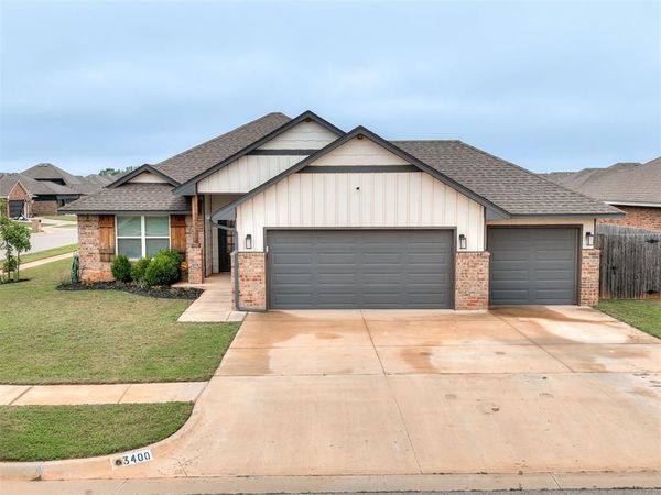 3400 Shutter Ridge Drive, Yukon, OK 73099
