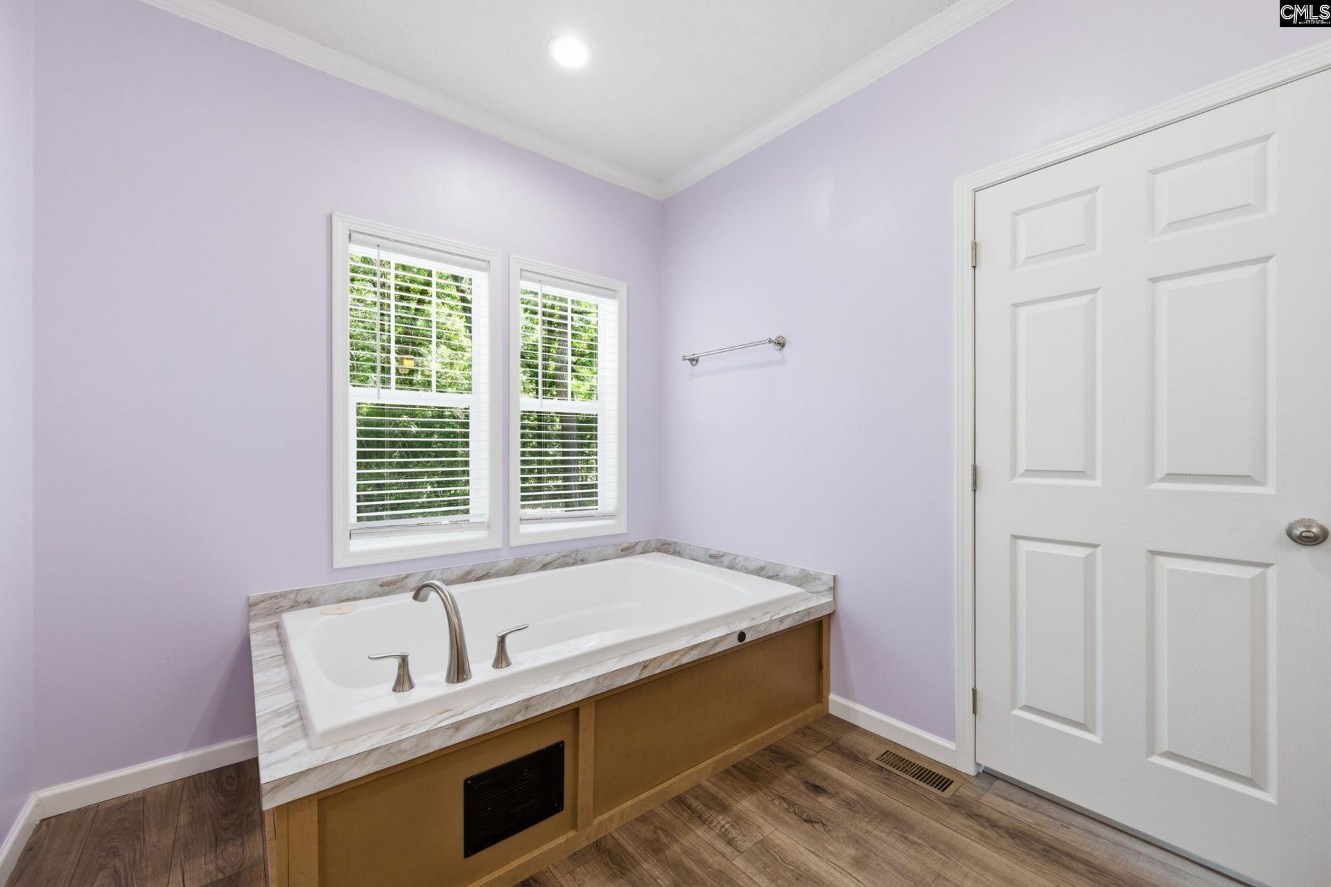 1605 S Lake Drive  Photo 17