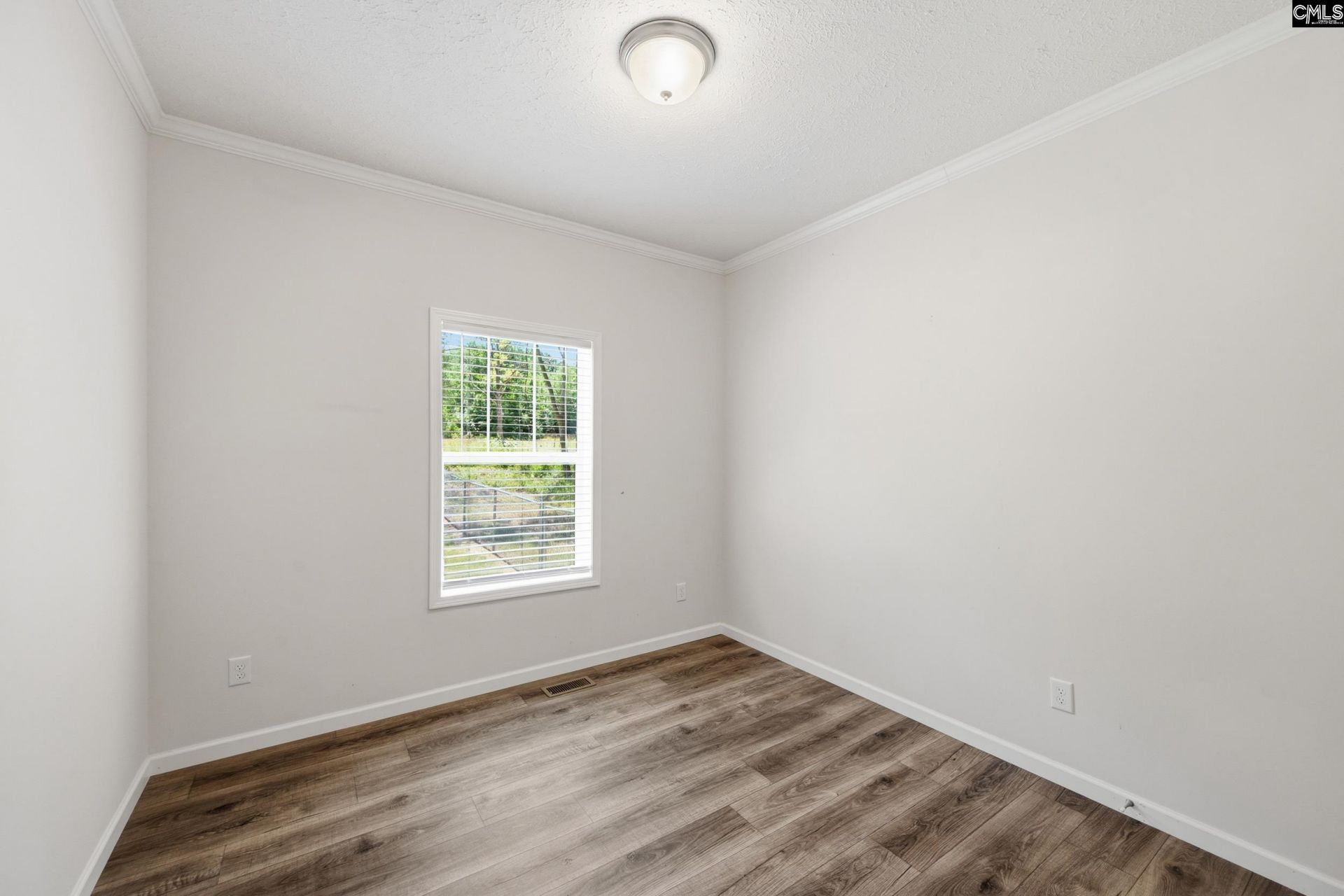 1605 S Lake Drive  Photo 18