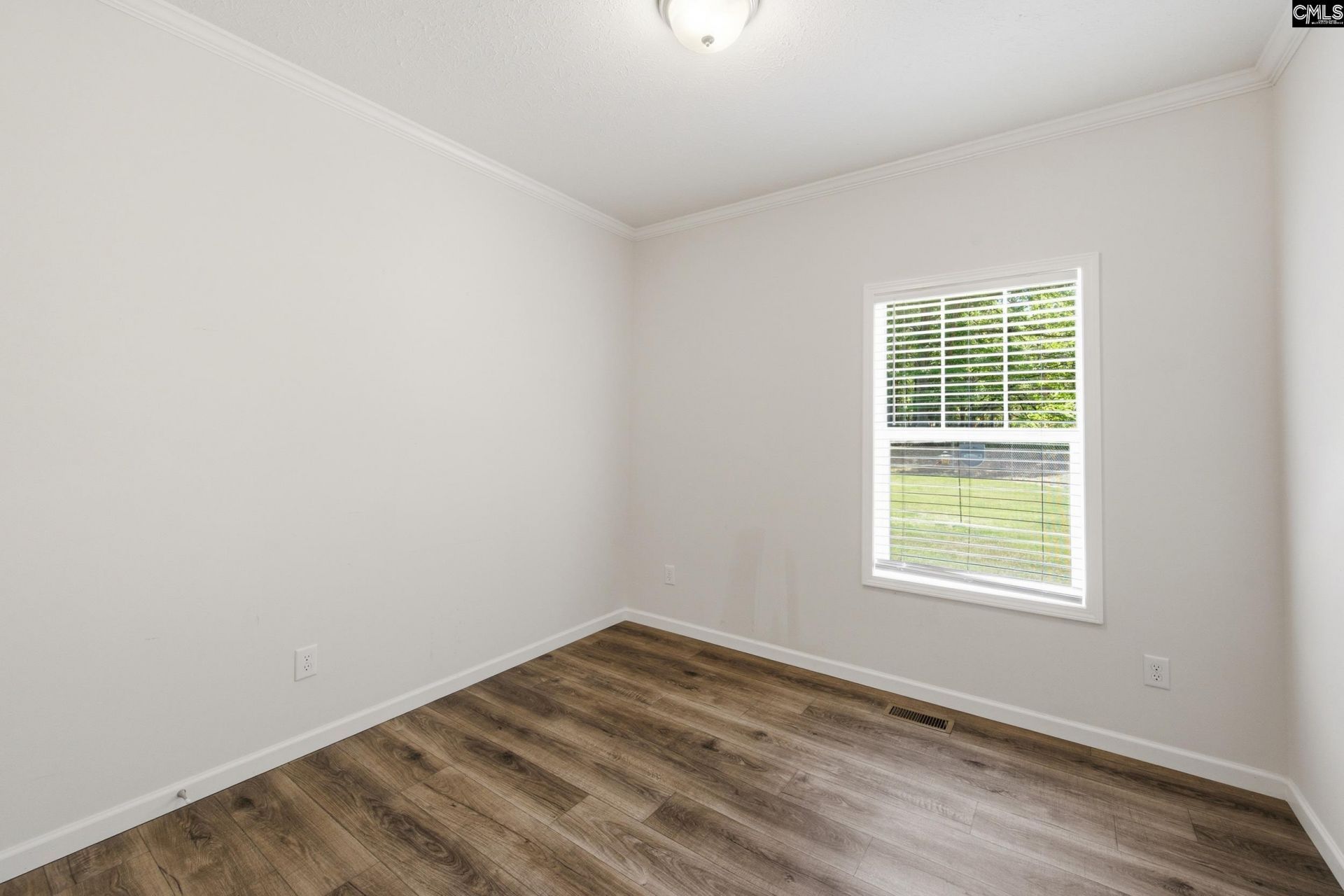 1605 S Lake Drive  Photo 22
