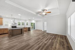 1605 S Lake Drive  photo 4