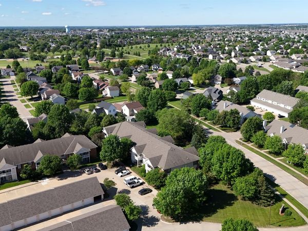 2153 NW 159th Street, Unit 56, Clive, IA 50325