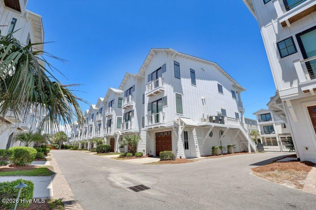 24 Seagull Street, Unit B, Wrightsville Beach, NC 28480 Main Photo
