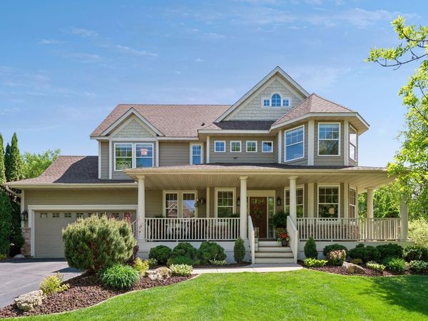 8385 Kelzer Pond Drive , Victoria, MN 55386