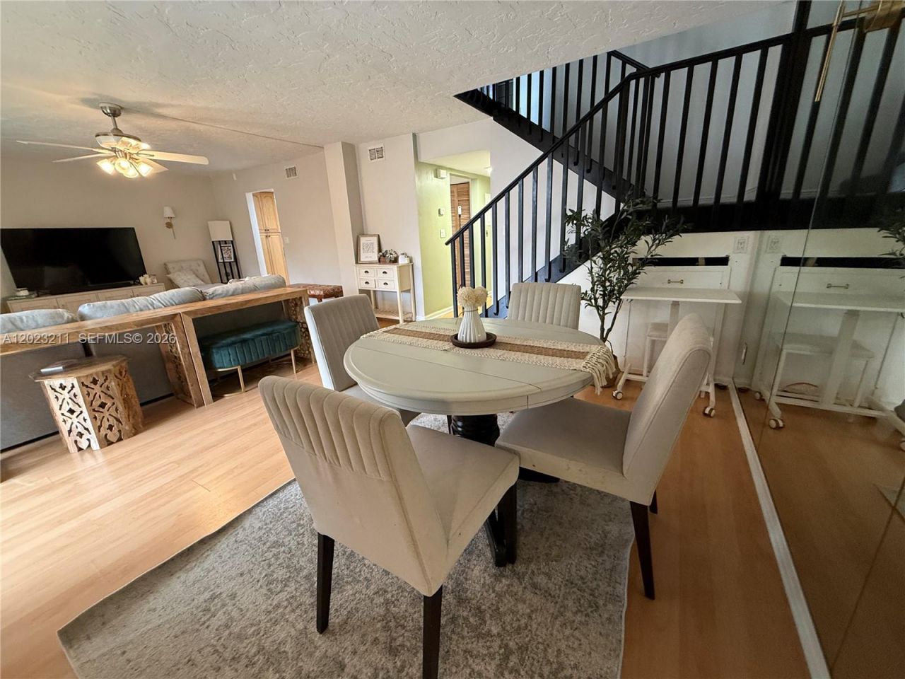 450 Commodore Dr , Unit 306, Plantation, FL 33325 Photo