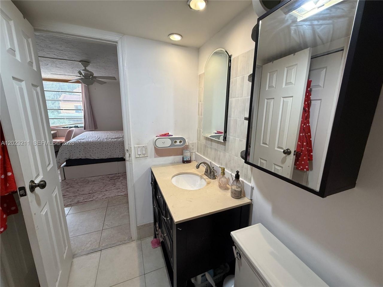 450 Commodore Dr , Unit 306, Plantation, FL 33325 Photo