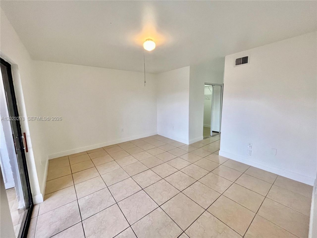 10893 NW 7th St , Unit 23-27, Miami, FL 33172 Photo